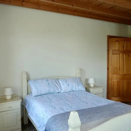 דירה Hill View House *